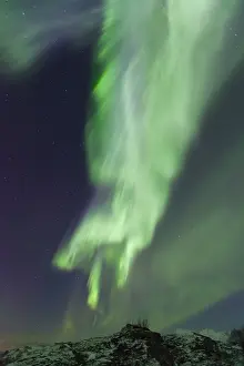200617: Northern Lights - Aurora Borealis over the Lofoten - Norway