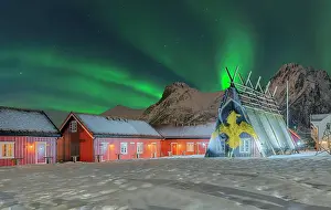 Cottages: Northern Lights Historic fisherman's cottages Svolva