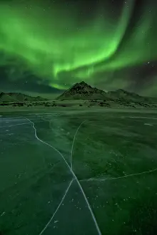 Peter Mather: Northern Lights Ogilivie Mountains in the background