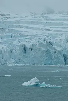 Magdalena: Norway, Arctic Circle, North Atlantic Ocean