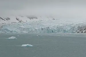 Magdalena: Norway, Arctic Circle, North Atlantic Ocean