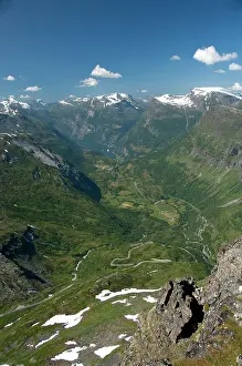 Cruising: Norway, Geiranger. Overvew of the port of