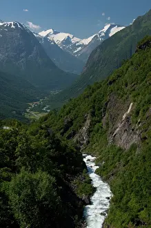 Geiranger: Norway, Geirangerfjord District. Jostedalsbreen
