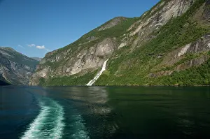 Wake: Norway, Geirangerfjord (UNESCO), Geiranger
