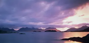 Bibikow: Norway, Lofoten, Henningsvaer, midnight