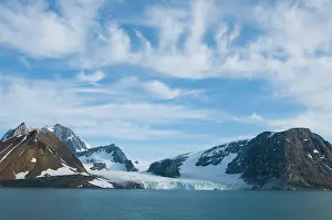 Cirrus: Norway, Svalbard Archipelago, Spitsbergen
