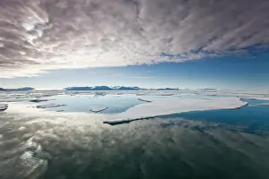 Edgeoya: Norway, Svalbard, Edgeoya Island, Low clouds