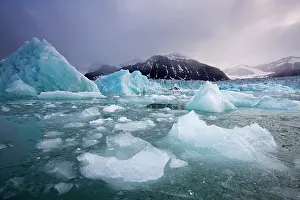 Nordfjorden: Norway, Svalbard, Spitsbergen Island, Deep