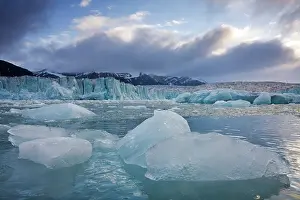 Nordfjorden: Norway, Svalbard, Spitsbergen Island, Deep