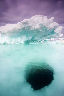 Souders: Norway, Svalbard, Storfjorden Fjord, Hole