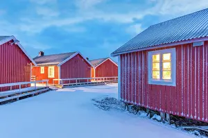 Cabin: Norwegian Red Cabin accommodation in the Lofoten