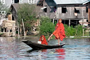 Burmese: Novices, Monks, Boat, Inle Lake, Myanmar, Burma, B