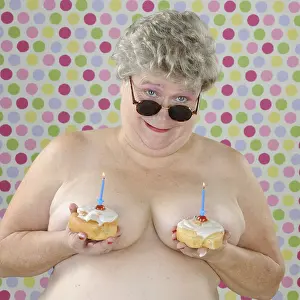 Naked: NUDE larger lady holding buns