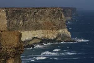 Bight: Nullarbor Cliffs, Australia