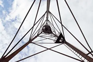 Sign: Ny Alesund mast