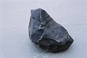 Glassy: Obsidian