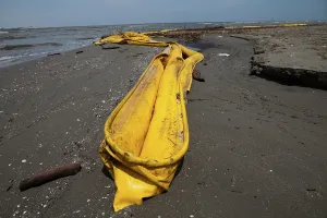 Barriers: Oil Barriers Placed on Beach