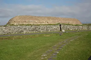 Roofs: Old Thatched Blackhouse No 42