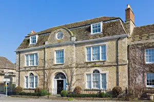 Thames: The Old Vicarage, Market Place, Lechlade on Thames