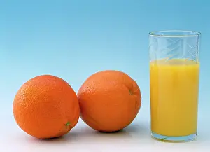 Juice: Oranges - & a glass of Orange Juice