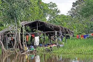 Indians: Orinoco Delta Warao Indians - washing clothes