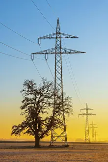 Mast: Overhead lines, high voltage pylons with English