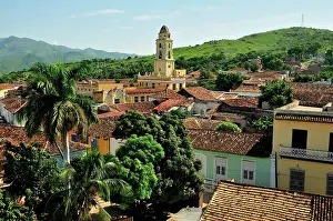 Trinidad: Overlooking the historic city centre of Trinidad