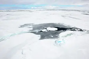 Calving: Pack-ice at the Ross Sea