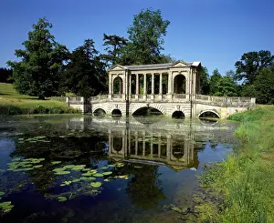 Buckinghamshire: The Palladian Bridge
