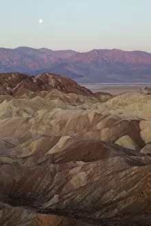 Gower: Panamint Range and the Death Valley - with almost