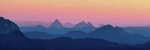 Schwyz: Panorama hilly landscape with mountains Kleiner