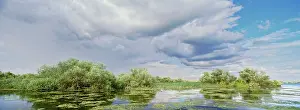 Flooding: Panorama of lakes and channels in the Danube