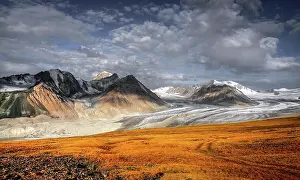 Bayan: Panorama, Potanin Glacier in the Altai Mountains