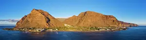 Playa: Panorama of Valle Gran Rey with La Playa, La Calera