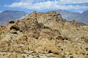 Movie: Patterns in Boulders and Sky