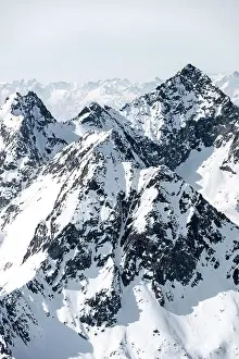 Stubai: Peaks and mountains in winter, Sellraintal, Stubai