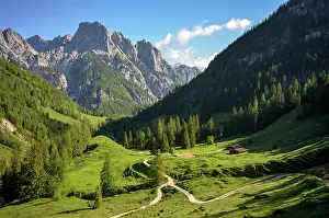 Upper: The peaks of the Reither Alm above Bindalm, Berchtesgaden