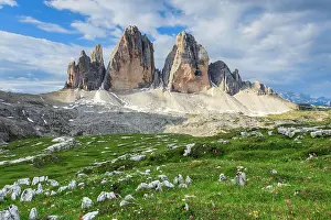 Merlon: Three Peaks in summer, Dolomites, South Tyrol, Italy