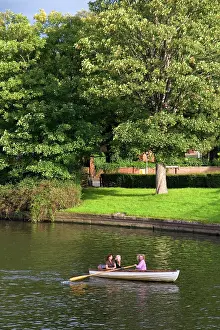 Frazier: People in a row boat on the River Avon at