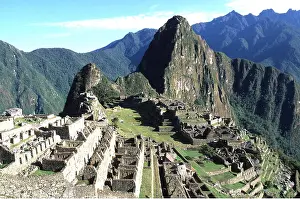 Villages: Peru - Machu Picchu, the city below Huayna Picchu