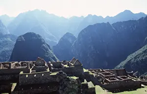 Cities: PERU - MACHU PICCHU, EAST OF CITY