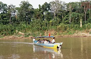 Tours: PERU - Tourist boat (Manu Nature tours) Manu River