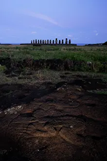 Representing: Petroglyph of Papa Tataku Poke, representing a