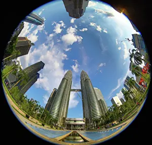 Twin: Petronas Twin Towers skyscrapers, KLCC, Kuala Lumpur, Ma