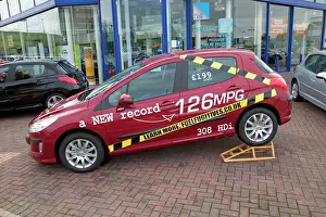 Kindgom: Peugeot 308 HDI French motor car claiming new record