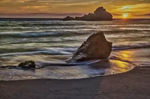 Ford: Pfeiffer Beach, Big Sur, California