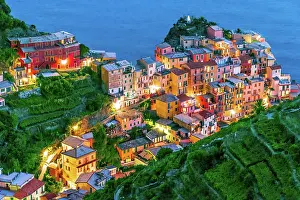 Spezia: Picturesque town of Manarola, in the province of