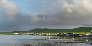 Queen: Pierowall, the main village on Westray