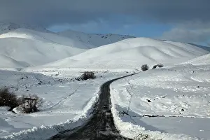Maniototo: The Pigroot (State Highway 85) in winter