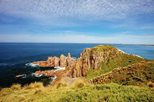 Victoria: Pinnacles Lookout view of dramatic rock formations a